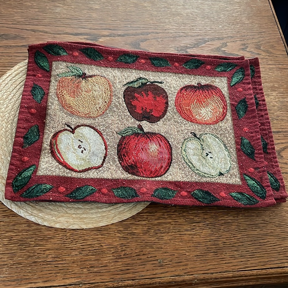Vintage Tapestry Apple Prints  6pcs Table Cloth